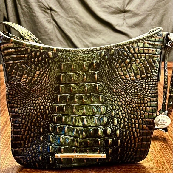 Brahmin croc-embossed genuine leather beauty in rich green & bronze tones - Picture 1 of 7